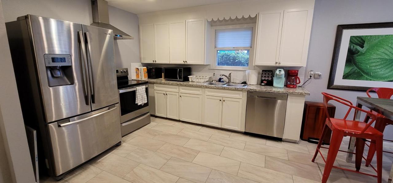 The Harby Street House - Close To U Of H, Stadiums, Downtown, Med Center Хюстън Екстериор снимка